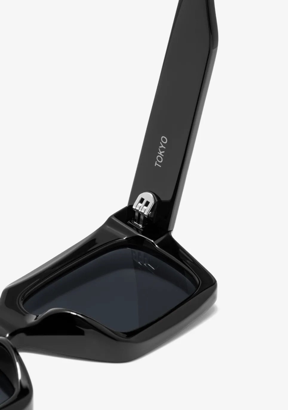 D.Franklin Tokyo Black / Black|Damen Eckige Sonnenbrillen|Eckige Sonnenbrillen
